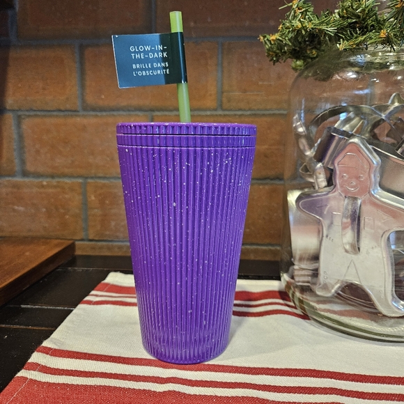 Starbucks NWT Limited Edition Glow In The Dark Purple Splatter tumbler - Picture 2 of 5